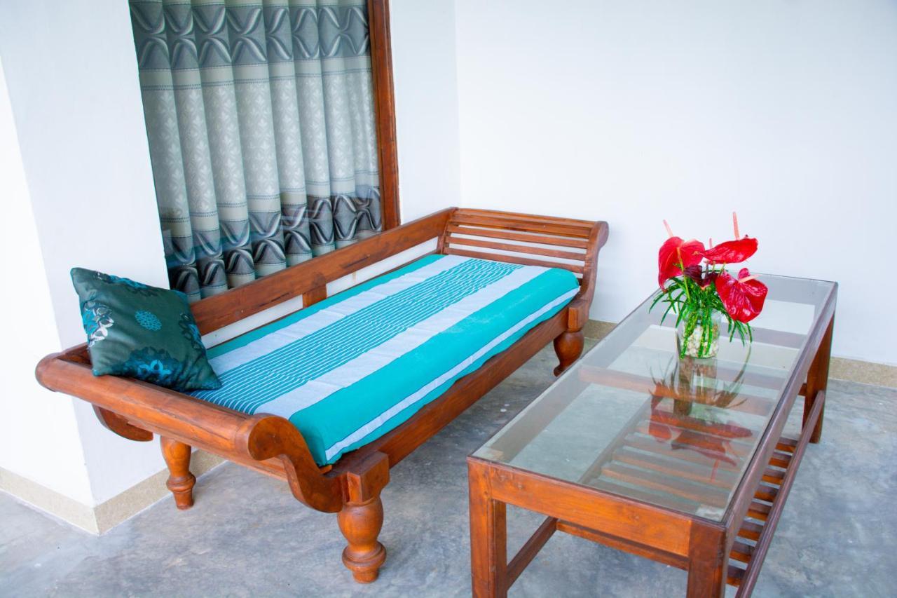 Turtle Paradise Tangalle Exterior photo